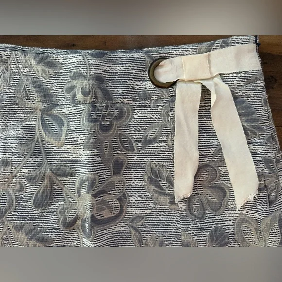 Maeve by Anthropologie Floral Jacquard Mini Skirt – 12 – Metallic Grey – Holiday - Picture 5 of 10